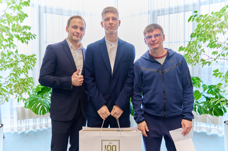 Поздравление лучших учеников «Газпром»-Академии