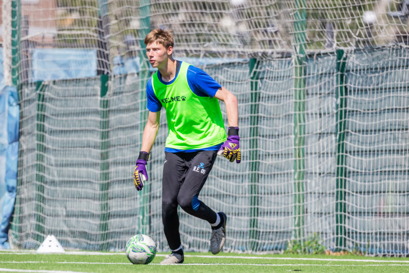 Тренировка юношеской команды «Зенит» U-18перед матчем с СШОР «Зенит» U-18