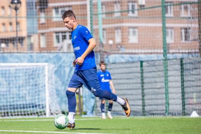 Тренировка юношеской команды «Зенит» U-18перед матчем с СШОР «Зенит» U-18