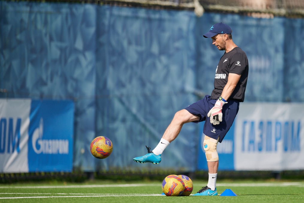 Тренировка «Зенита» U-18 перед матчем с «Мастер-Сатурном» U-18