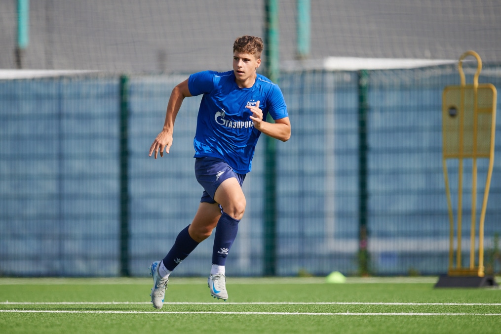 Тренировка «Зенита» U-18 перед матчем с «Мастер-Сатурном» U-18