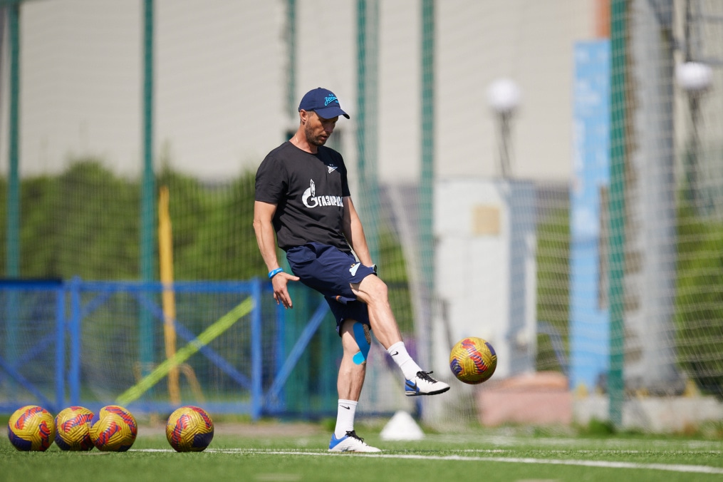 Тренировка «Зенита» U-16 перед матчем с «Мастер-Сатурном» U-16