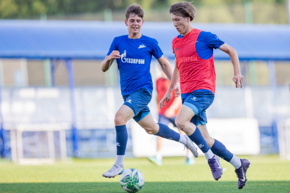 Тренировка «Зенита»-м перед матчем с ФК «Пари НН»-м