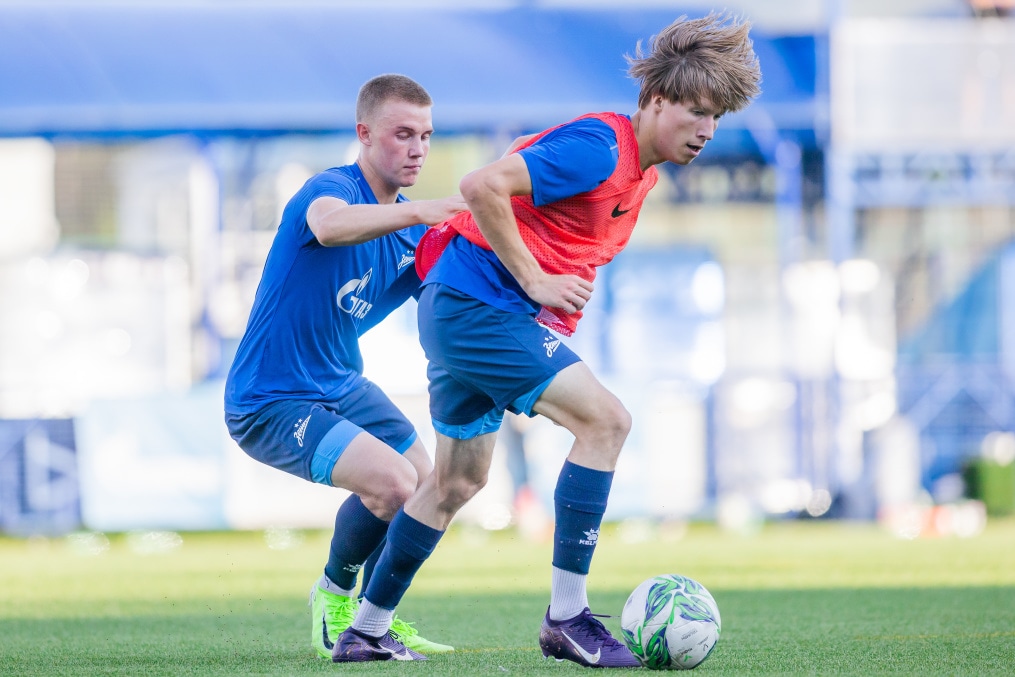 Тренировка «Зенита»-м перед матчем с ФК «Пари НН»-м