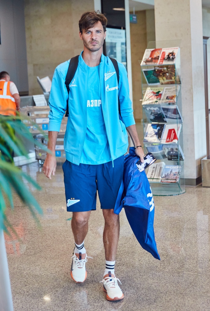 Вылет команды в Грозный на матч с «Ахматом»