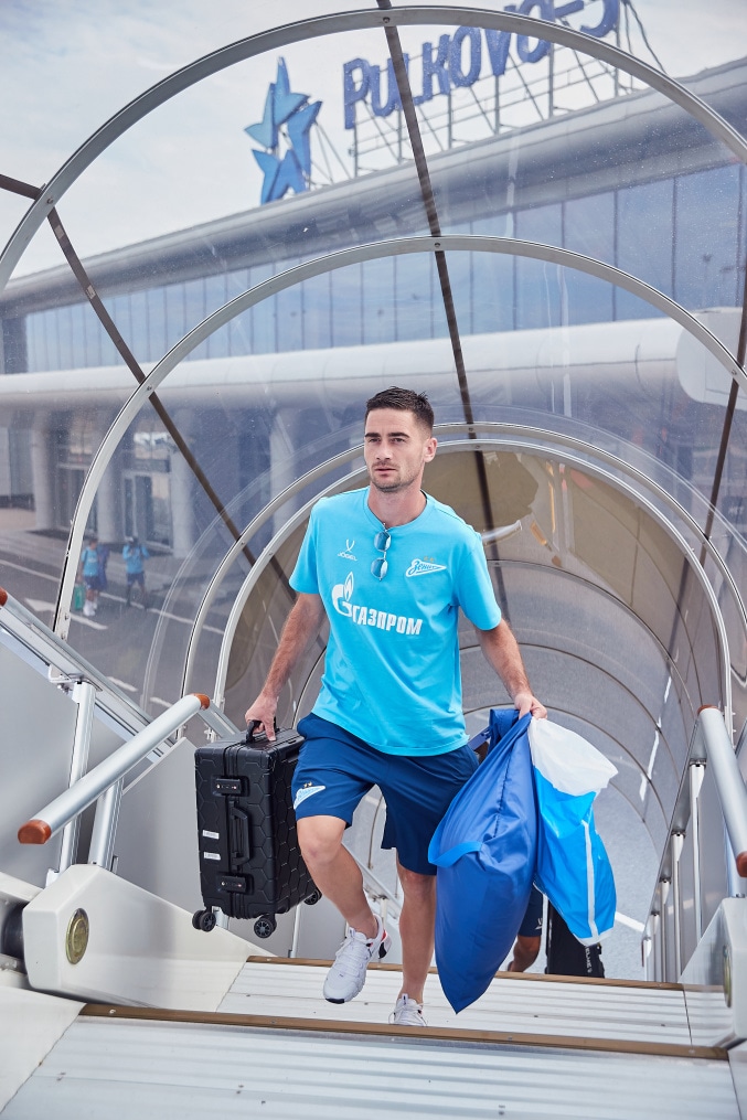 Вылет команды в Грозный на матч с «Ахматом»