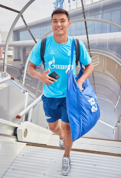 Вылет команды в Грозный на матч с «Ахматом»