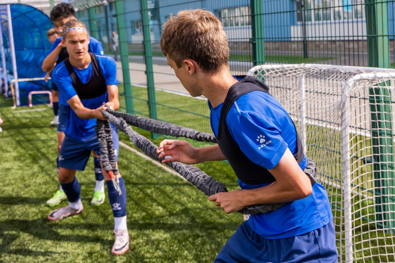 Тренировка «Зенита» U-16 перед матчем с «Уралом» U-16