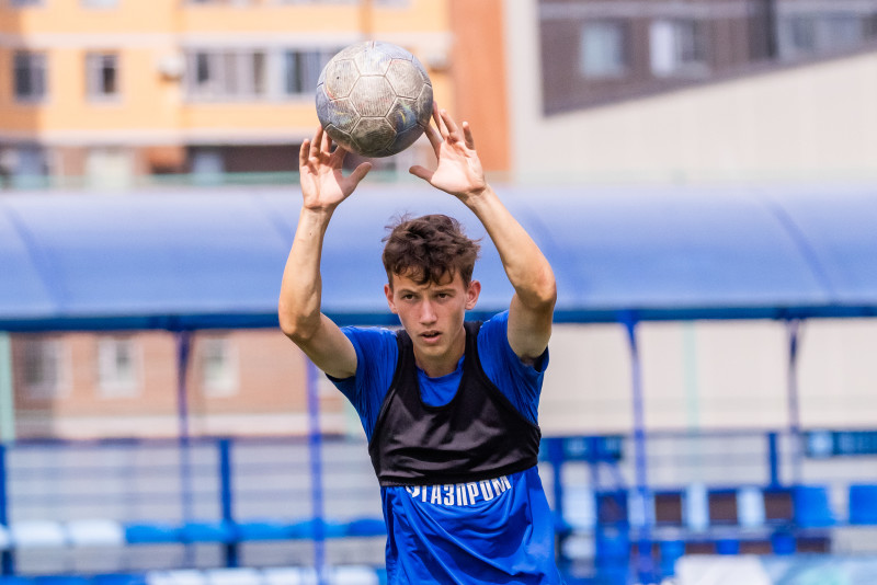 Тренировка «Зенита» U-16 перед матчем с «Уралом» U-16