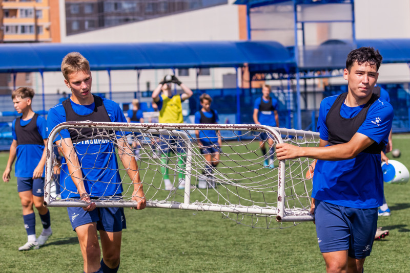 Тренировка «Зенита» U-16 перед матчем с «Уралом» U-16
