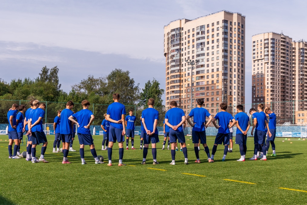 Тренировка «Зенита» U-17 перед матчем с «Уралом» U-17
