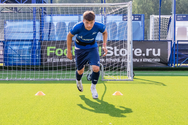 Тренировка «Зенита» U-17 перед матчем с «Уралом» U-17
