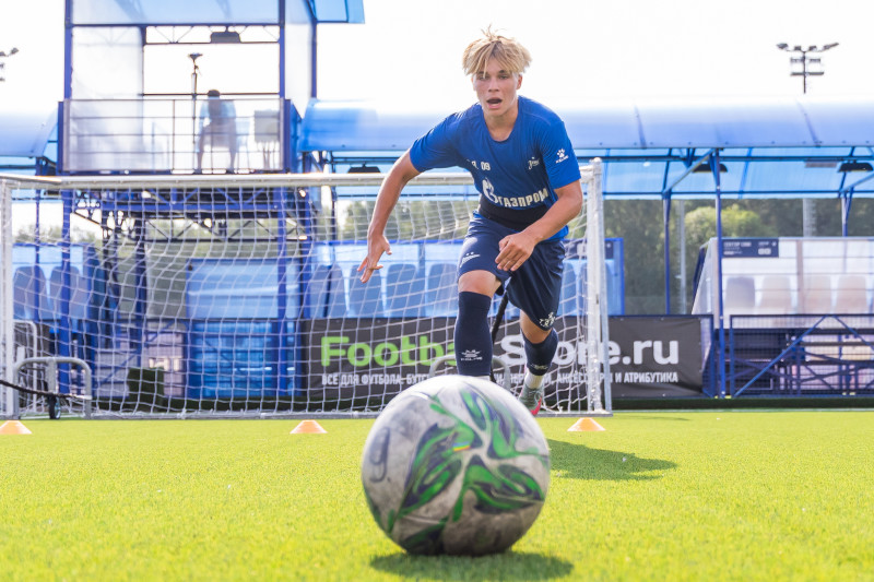 Тренировка «Зенита» U-17 перед матчем с «Уралом» U-17