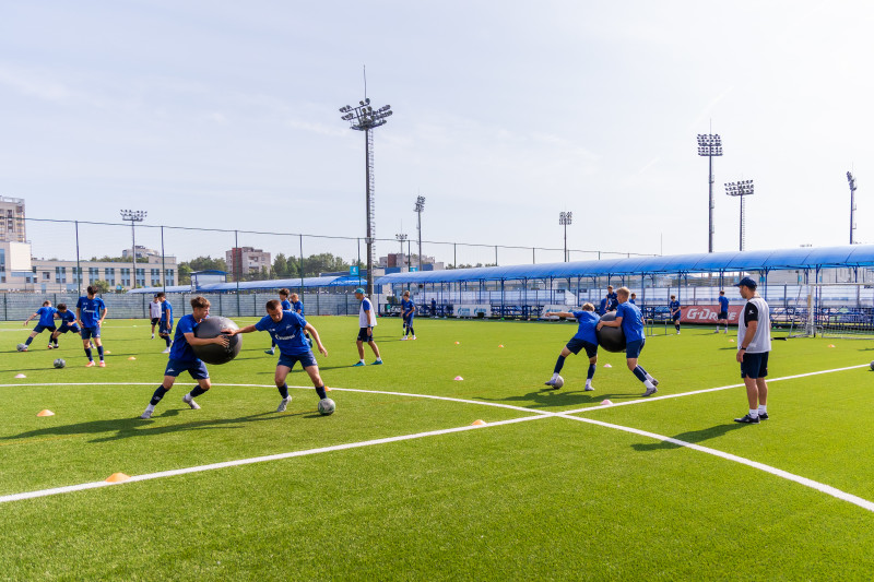 Тренировка «Зенита» U-17 перед матчем с «Уралом» U-17