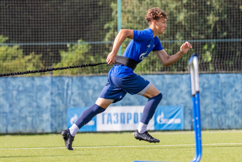 Тренировка «Зенита» U-17 перед матчем с «Уралом» U-17