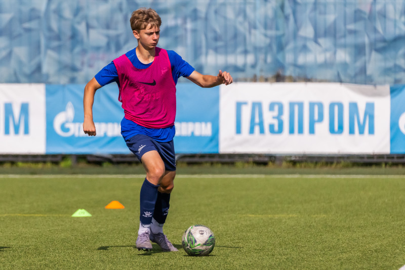 Тренировка «Зенита» U-17 перед матчем с «Уралом» U-17