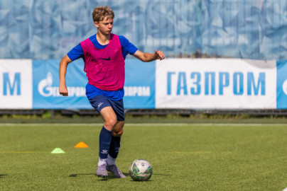 Тренировка «Зенита» U-17 перед матчем с «Уралом» U-17