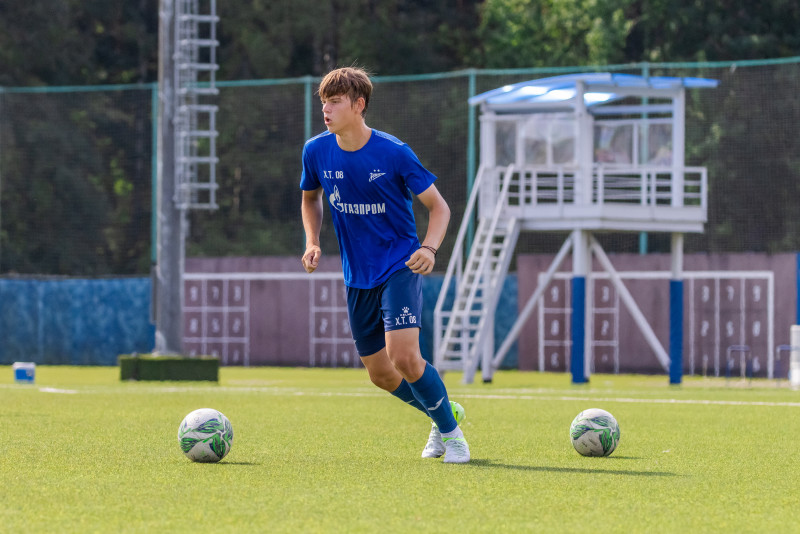 Тренировка «Зенита» U-18 перед матчем с «Уралом» U-18