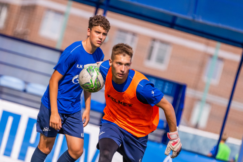 Тренировка «Зенита» U-18 перед матчем с «Уралом» U-18