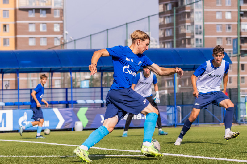 Тренировка «Зенита» U-18 перед матчем с «Уралом» U-18