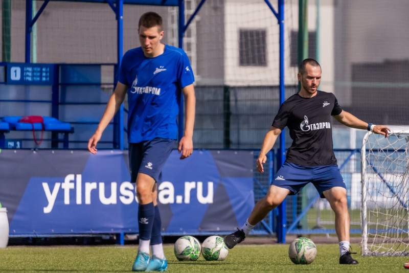 Тренировка «Зенита» U-18 перед матчем с «Уралом» U-18