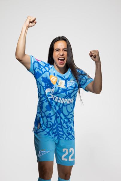 Фотосессия основного состава женского футбольного клуба «Зенит» сезона 2025/2026 (Jogel).