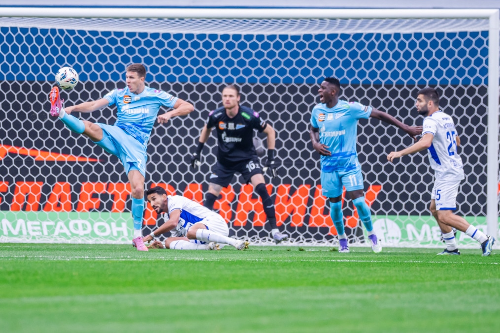 Мир Российская Премьер-Лига 2025/26, «Зенит» — «Динамо» (Махачкала)