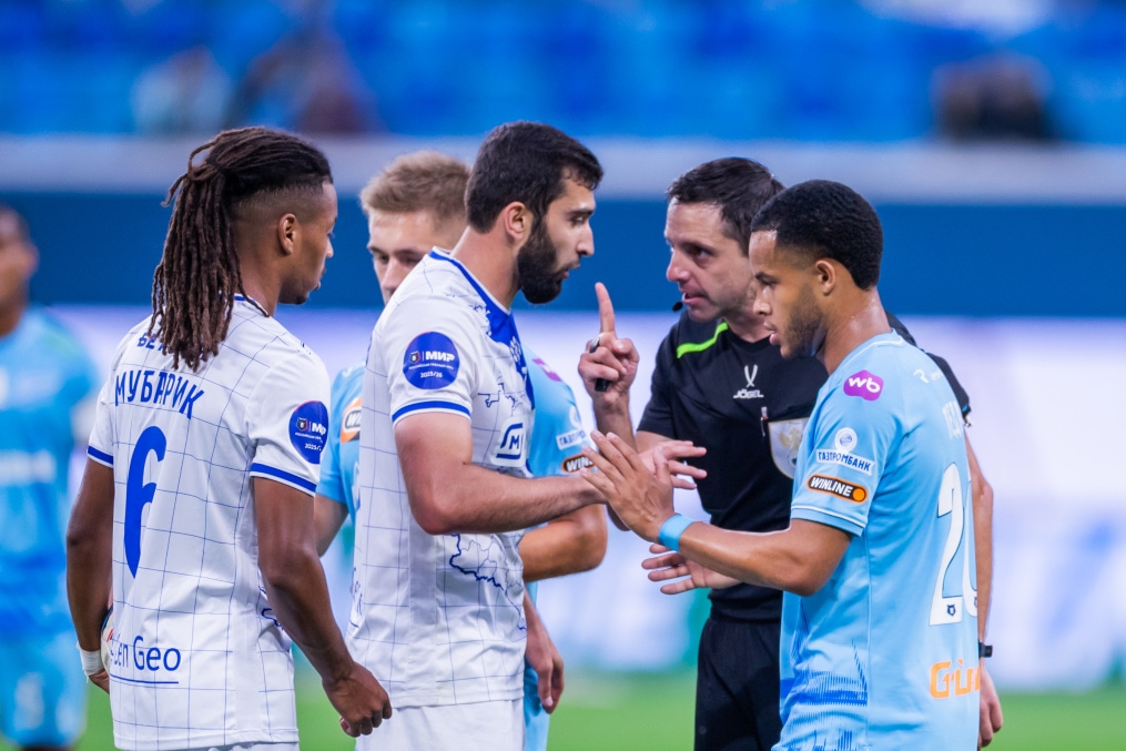 Мир Российская Премьер-Лига 2025/26, «Зенит» — «Динамо» (Махачкала)