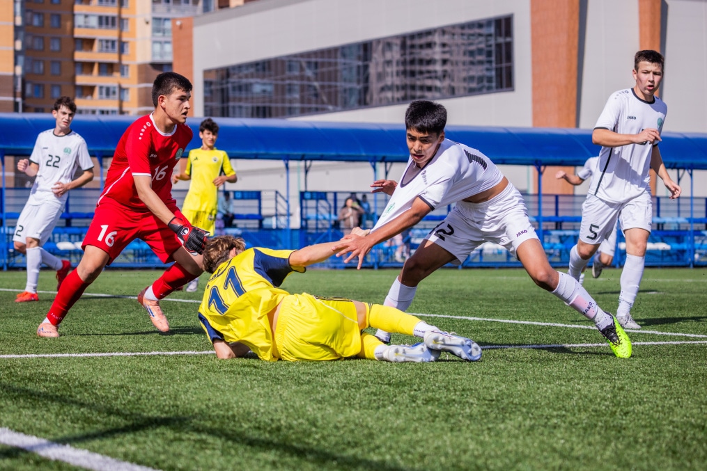 XVIII Международный юношеский турнир памяти Ю.А. Морозова: Сборная Туркменистана  — «Фенербахче»