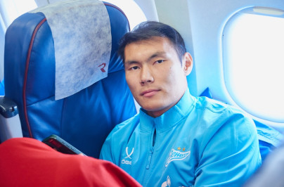 Вылет команды в Оренбург на матч с «Оренбургом»