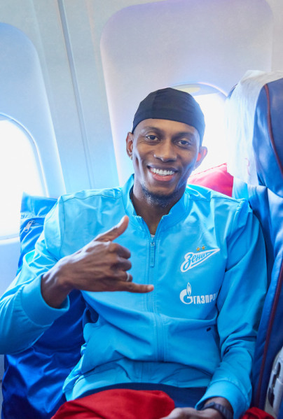 Вылет команды в Оренбург на матч с «Оренбургом»