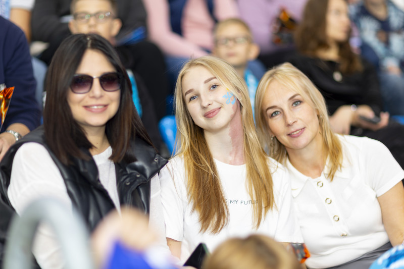 Болельщики на матче «Зенит» — «Пари НН»