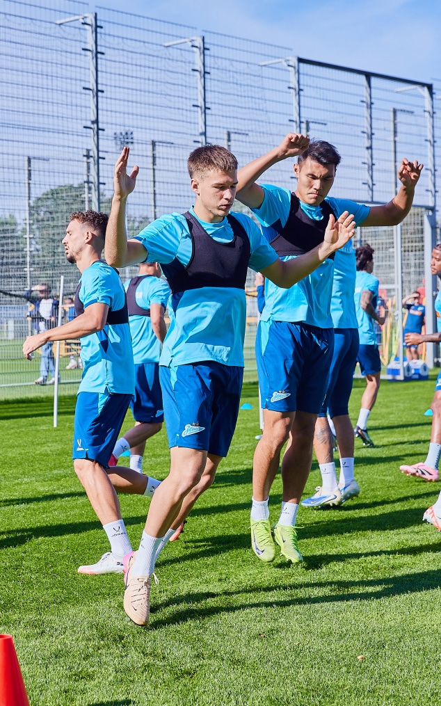 Тренировка основного состава «Зенита» перед выездным матчем с «Балтикой»