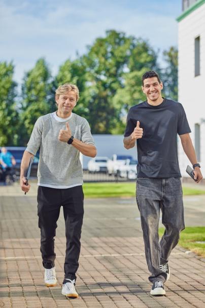 «Зенит. Стиль»: приезд игроков на тренировку перед матчем с «Балтикой»