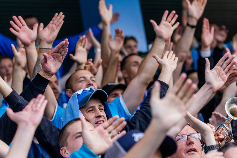 Фанаты на матче «Зенит»-2 — «Иркутск»