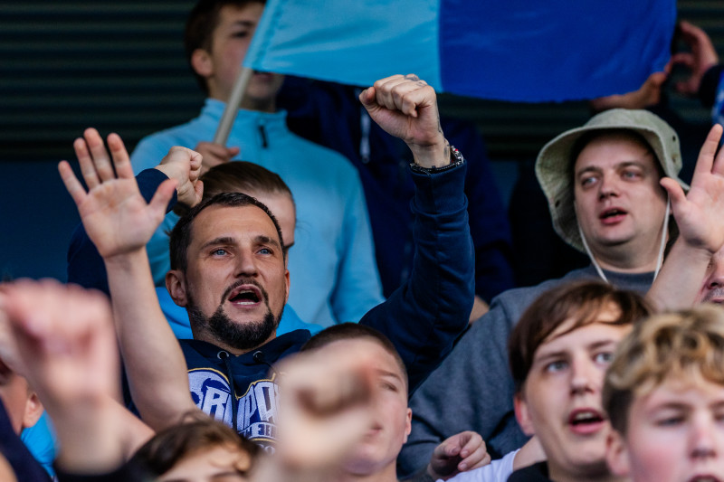 Фанаты на матче «Зенит»-2 — «Иркутск»