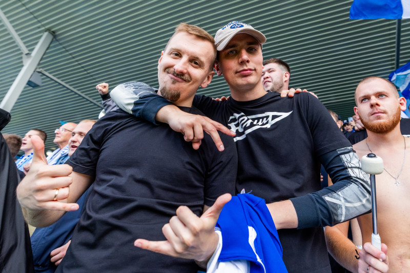 Фанаты на матче «Зенит»-2 — «Иркутск»