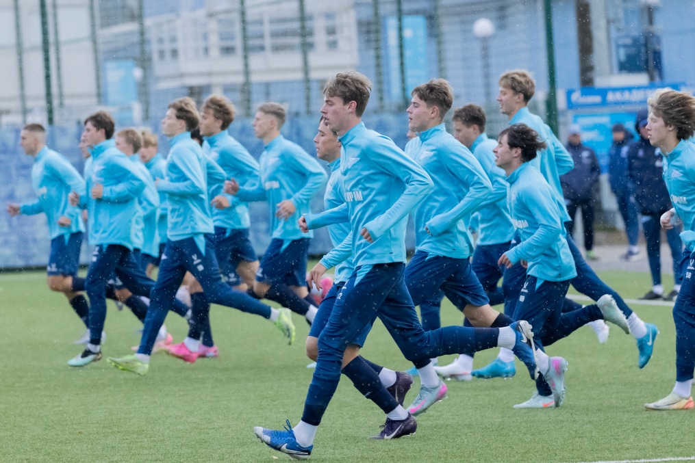 Тренировка «Зенита»-м перед матчем с ФК «Динамо»-м