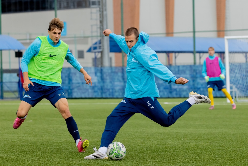 Тренировка «Зенита»-м перед матчем с ФК «Динамо»-м