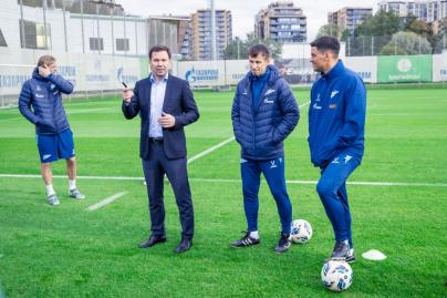 Тренировка основного состава перед матчем с «Акроном»