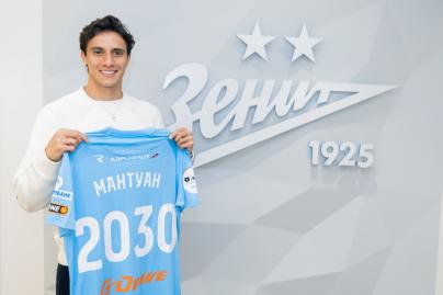 «Зенит» продлил соглашение с Густаво Мантуаном
