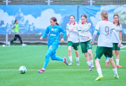 Юношеская футбольная лига среди девушек, «Зенит» U-18 — «Локомотив» U-18