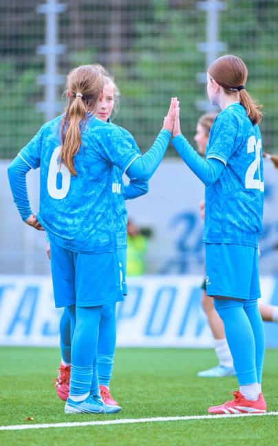 Юношеская футбольная лига среди девушек, «Зенит» U-16 — «Локомотив» U-16