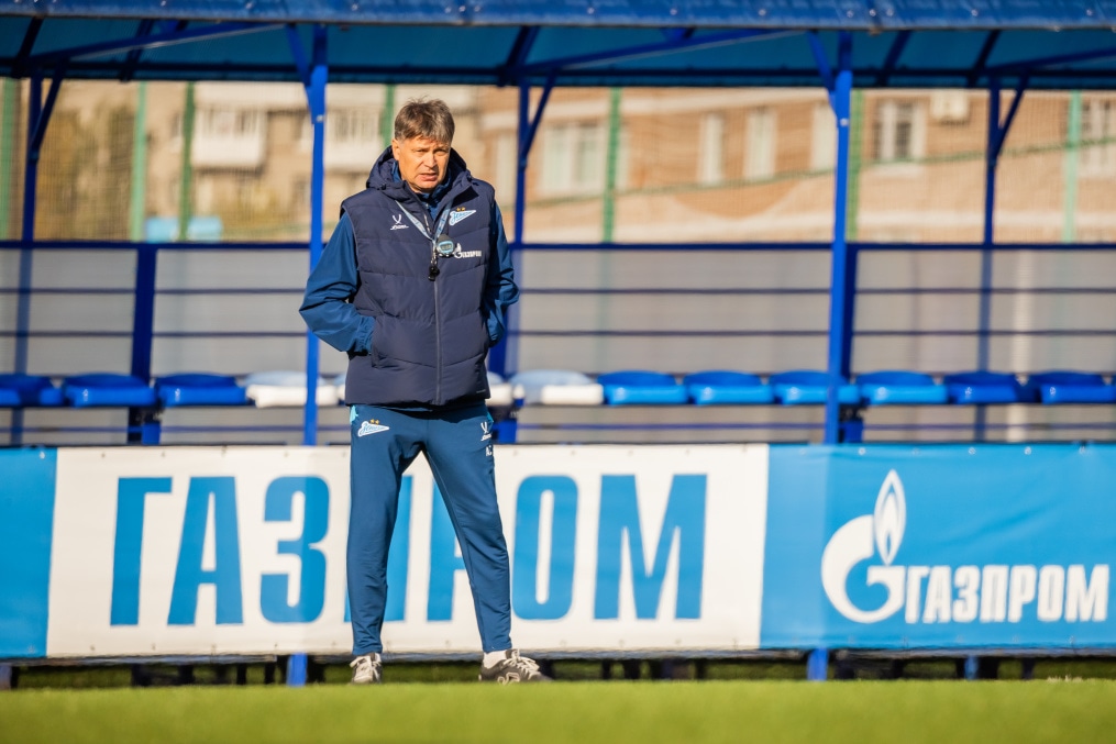 Тренировка «Зенита»-м перед товарищеским матчем «Зенит»-м — СШОР «Зенит»-м