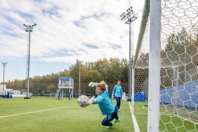 Тренировка «Зенита»-м перед товарищеским матчем «Зенит»-м — СШОР «Зенит»-м