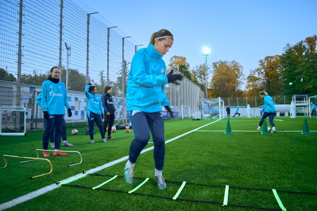 Тренировка женской молодежной команды перед матчем с «Краснодаром»-м