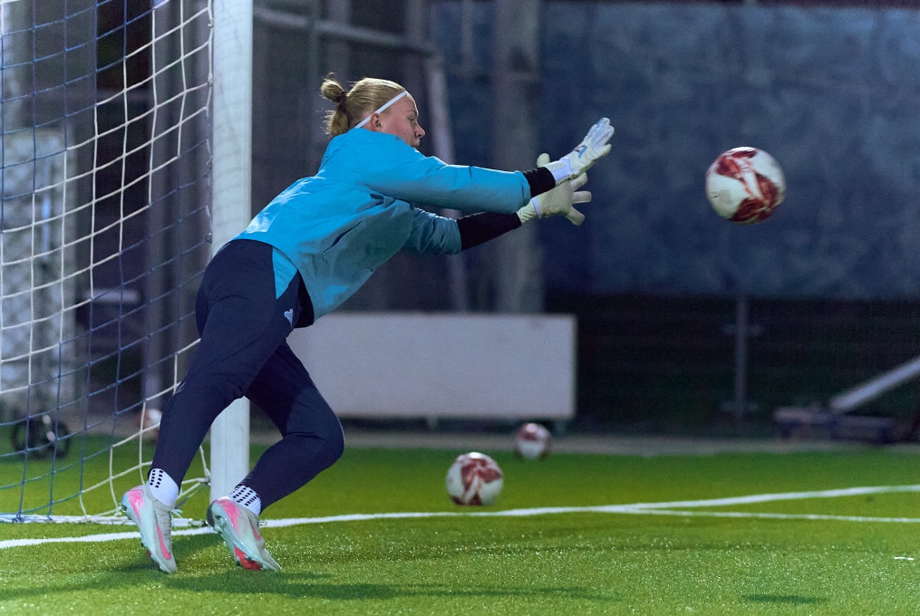 Тренировка женской молодежной команды перед матчем с «Краснодаром»-м