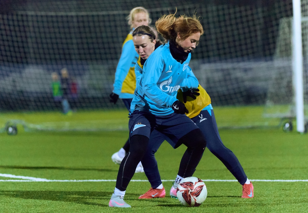 Тренировка женской молодежной команды перед матчем с «Краснодаром»-м