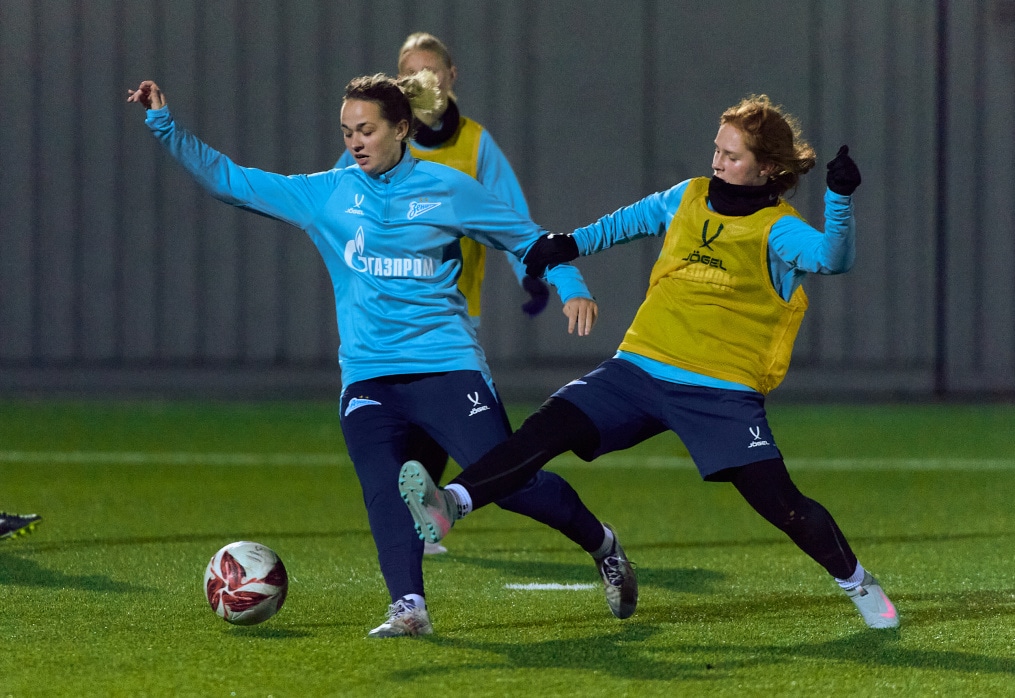 Тренировка женской молодежной команды перед матчем с «Краснодаром»-м