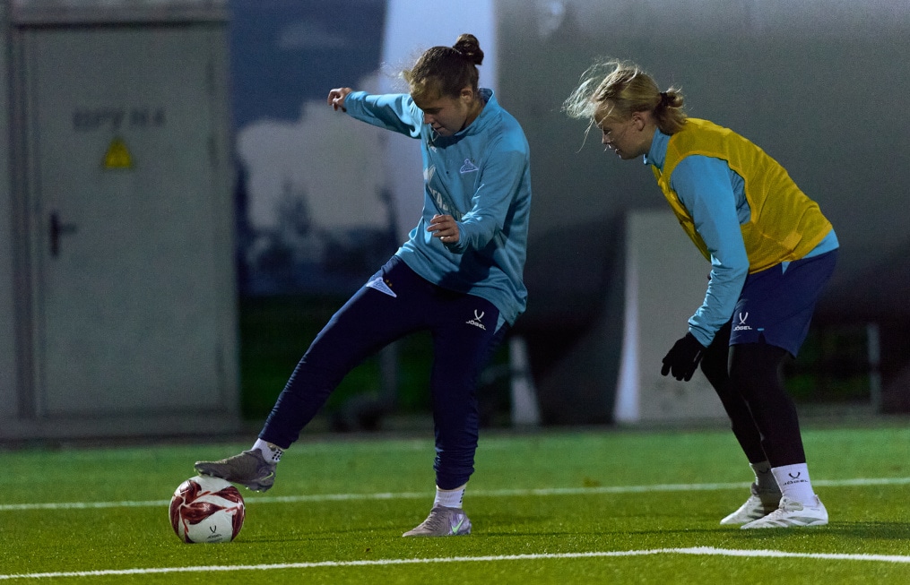 Тренировка женской молодежной команды перед матчем с «Краснодаром»-м